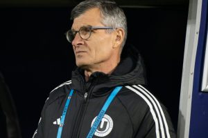 Ioan Ovidiu Sabău rămâne la Universitatea